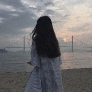 Meet your Posher, Eva Lin